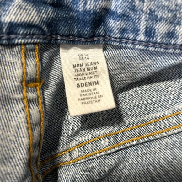 High Waist Mom Jeans - Picture 6 of 7